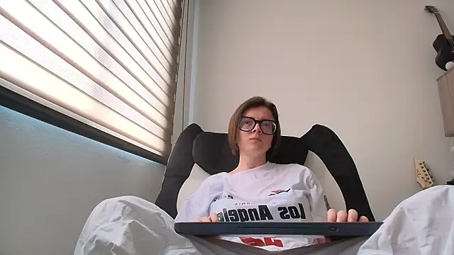 Arya starrk online show from January 11, 2026, 1:51 pm