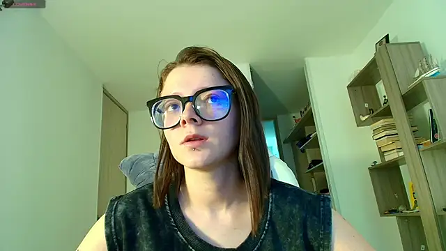 Snapshot of Arya_starrk chatting on September 17, 2025, 1:46 pm Arya starrk online show from September 17, 2025, 1:46 pm