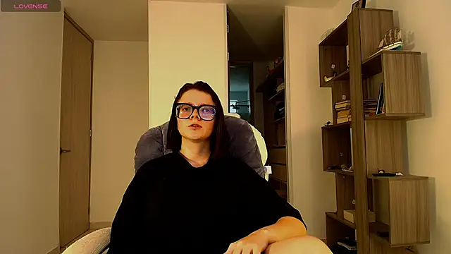 Snapshot of Arya_starrk chatting on November 26, 2025, 7:25 pm Arya starrk online show from November 26, 2025, 7:25 pm