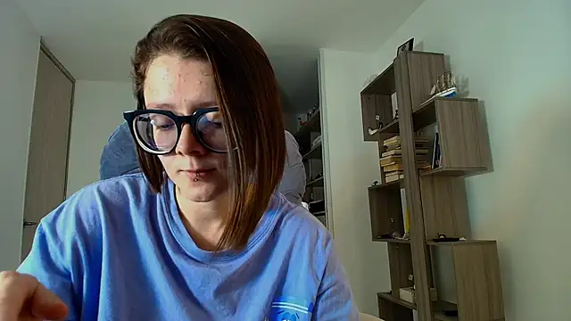 Snapshot of Arya_starrk chatting on October 25, 2025, 1:23 pm Arya starrk online show from October 25, 2025, 1:23 pm