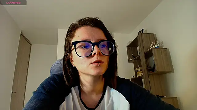 Snapshot of Arya_starrk chatting on November 18, 2025, 2:53 pm Arya starrk online show from November 18, 2025, 2:53 pm