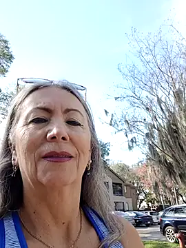 Snapshot of EvaRobinson chatting on February 13, 2025, 3:24 pm EvaRobinson online show from February 13, 2025, 3:24 pm