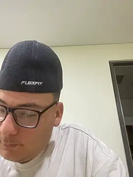 GabyDickLovee  online show from February 19, 2026, 8:50 pm