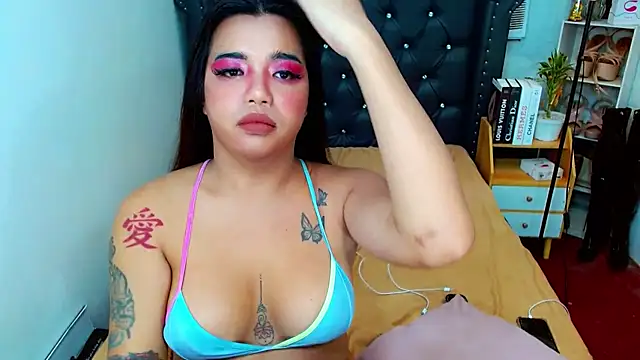 Snapshot of KeshaVictorina chatting on November 26, 2025, 1:33 pm KeshaVictorina online show from November 26, 2025, 1:33 pm