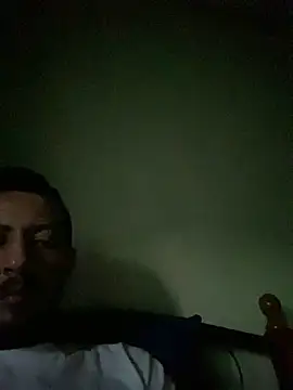 Snapshot of hamzalhway chatting on October 6, 2025, 6:25 am hamzalhway online show from October 6, 2025, 6:25 am