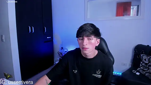 Thomass clark online show from March 21, 2025, 8:18 pm