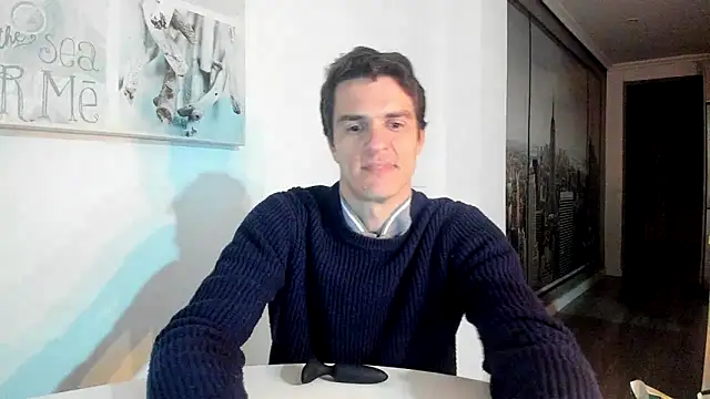 HeteroOli online show from March 2, 2025, 6:46 pm