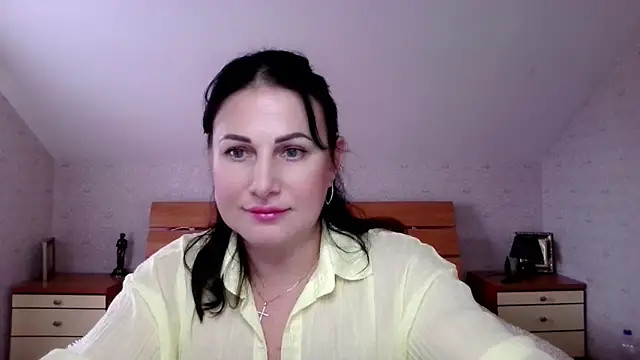 Snapshot of _sarairiti chatting on October 31, 2025, 9:17 am sarairiti online show from October 31, 2025, 9:17 am