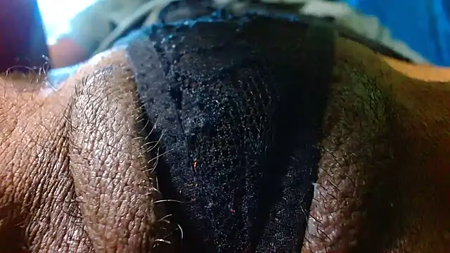 bethanywilson 23 online show from December 3, 2025, 11:20 am