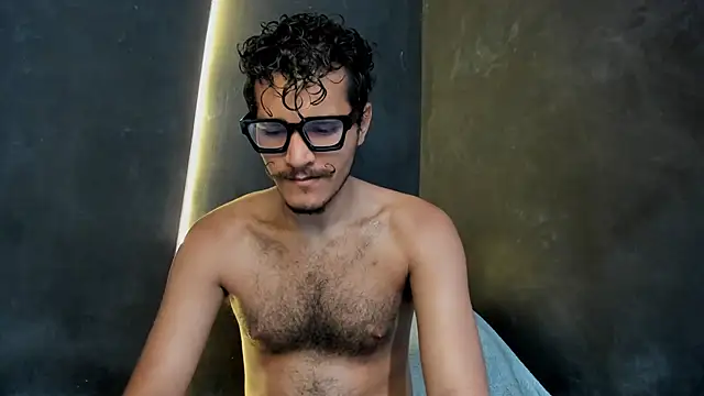 Snapshot of die_mond chatting on November 6, 2025, 5:17 pm die mond online show from November 6, 2025, 5:17 pm