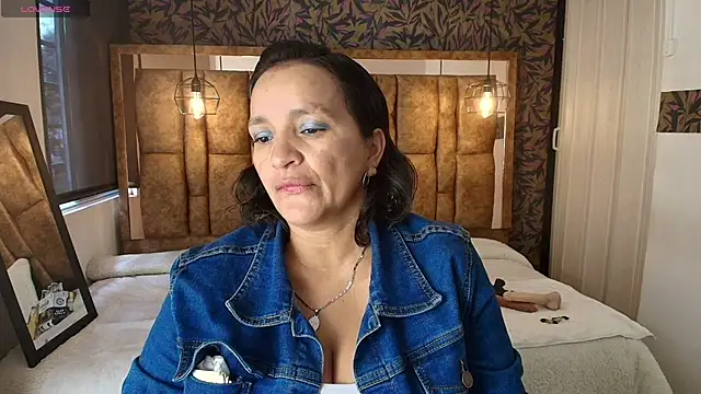 MarilynMiilf  online show from June 3, 2026, 6:45 pm