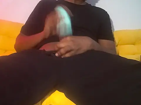 classyfuckboi online show from April 12, 2026, 10:07 am