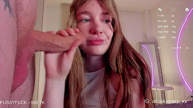 alicekaneky online show from March 11, 2026, 7:08 pm