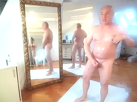 Snapshot of tobi_jerker chatting on February 22, 2025, 6:39 am tobi jerker online show from February 22, 2025, 6:39 am