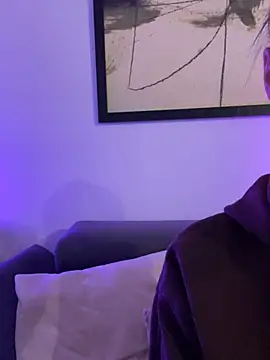 Snapshot of Sassy-Susie chatting on February 25, 2025, 4:14 pm Sassy-Susie online show from February 25, 2025, 4:14 pm