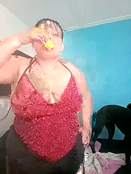 Diana Lozano online show from June 3, 2026, 6:12 pm