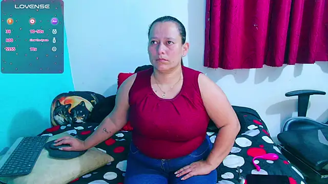 Diana Lozano online show from April 17, 2026, 3:31 am