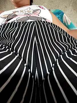 ValeriaSantos- online show from March 26, 2026, 5:22 pm