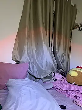 Snapshot of morrocoXcute chatting on June 4, 2026, 9:52 pm morrocoXcute online show from June 4, 2026, 9:52 pm