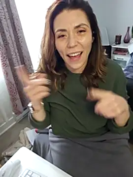 Ellie-L-Elizabeth online show from March 15, 2026, 2:46 pm