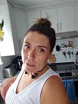 Ellie-L-Elizabeth online show from September 11, 2025, 4:07 pm