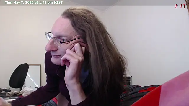 Snapshot of CDAdalyn chatting on May 7, 2026, 1:43 am CDAdalyn online show from May 7, 2026, 1:43 am