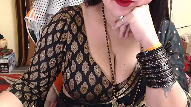 Snapshot of Naughty_Kashish chatting on February 1, 2025, 6:43 am Naughty Kashish online show from February 1, 2025, 6:43 am