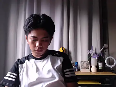 ilovejimmy online show from December 1, 2025, 8:48 am