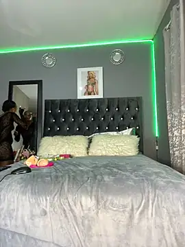 EmpressKitalii online show from February 17, 2025, 1:47 am