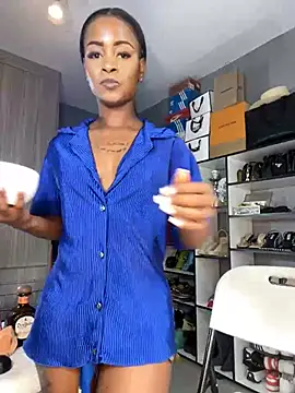 EmpressKitalii online show from March 19, 2025, 7:40 am