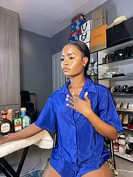 EmpressKitalii online show from March 19, 2025, 8:00 pm