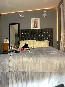 EmpressKitalii online show from February 10, 2025, 9:47 pm