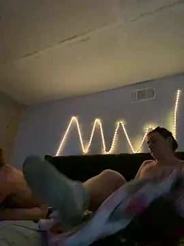 Snapshot of ththotmomma chatting on December 26, 2024, 7:24 am ththotmomma online show from December 26, 2024, 7:24 am