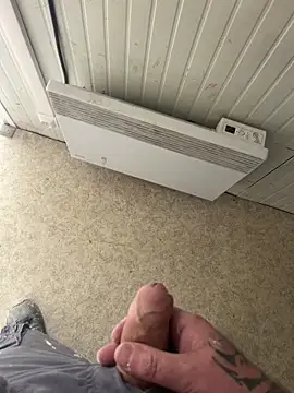 RenaudS-02 online show from April 21, 2026, 12:34 pm