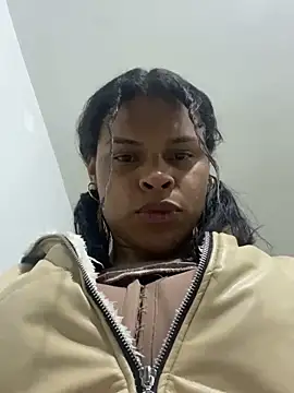  diamondpamela online show from April 20, 2026, 4:04 am