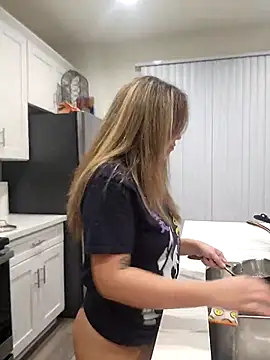 AriannaPena online show from March 10, 2025, 8:50 am