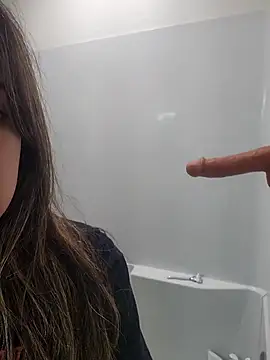 AriannaPena online show from March 10, 2025, 5:43 am