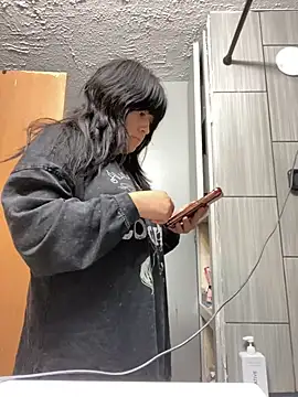 AriannaPena online show from September 20, 2025, 10:37 pm