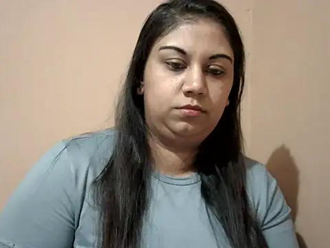 Snapshot of bellachow10 chatting on July 19, 2026, 6:15 pm bellachow10 online show from July 19, 2026, 6:15 pm