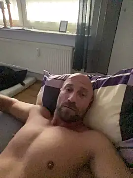 Toyboy471 online show from November 16, 2025, 11:59 am