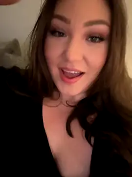 Snapshot of RosieDixx chatting on November 30, 2025, 3:18 am RosieDixx online show from November 30, 2025, 3:18 am