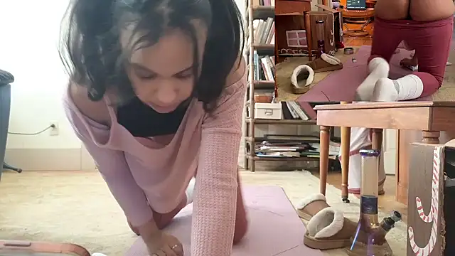 Snapshot of queendab626 chatting on January 21, 2025, 1:11 pm queendab626 online show from January 21, 2025, 1:11 pm