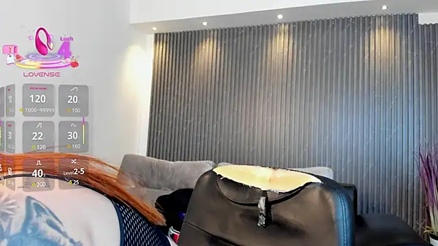 Snapshot of kimbrownn chatting on March 6, 2025, 12:19 pm kimbrownn online show from March 6, 2025, 12:19 pm