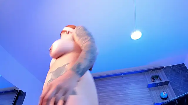 Snapshot of kimbrownn chatting on October 8, 2025, 10:50 am kimbrownn online show from October 8, 2025, 10:50 am