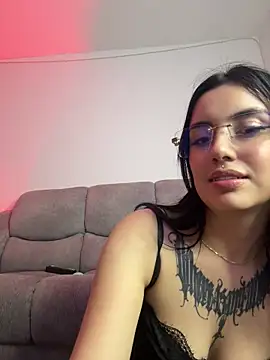 sophie cute66 online show from April 19, 2026, 8:15 am