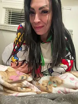 Snapshot of annablisss chatting on March 22, 2026, 3:21 am annablisss online show from March 22, 2026, 3:21 am