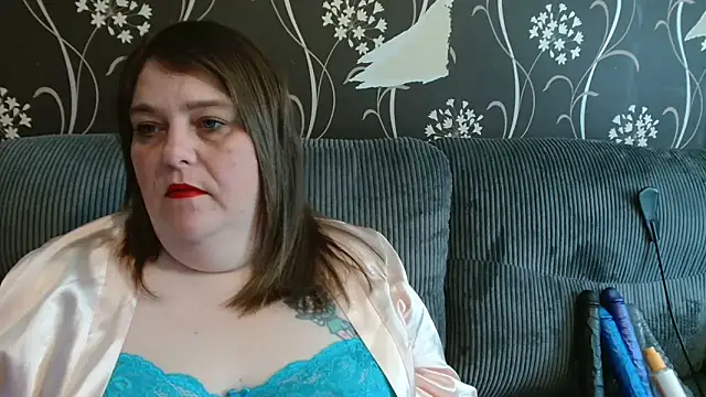 HouseWifeWhore Milf online show from March 7, 2025, 2:56 pm