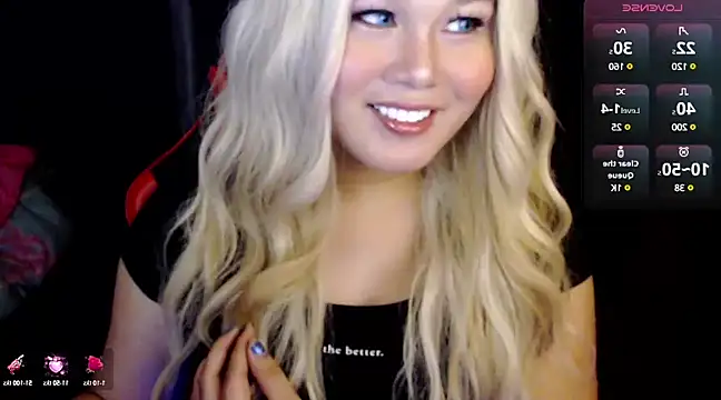 Snapshot of stacey_wills44 chatting on December 14, 2024, 3:28 am stacey wills44 online show from December 14, 2024, 3:28 am