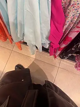 CrazzyChicks online show from October 5, 2025, 7:10 am