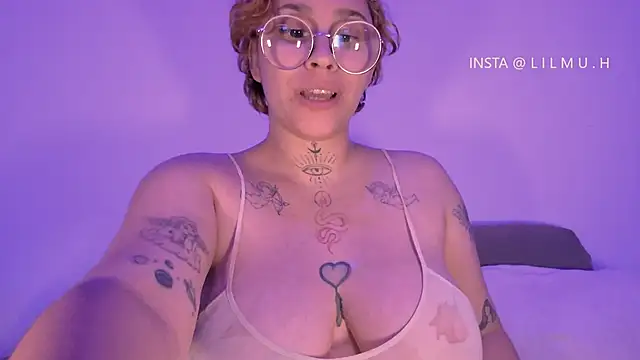 Lilmuh  online show from October 31, 2025, 11:33 pm